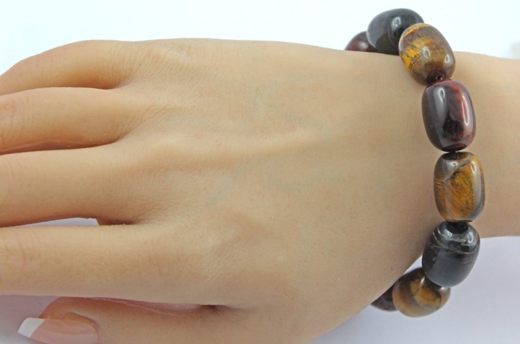 Tigerauge Armband braun weinrote Natur Edelsteine flexibel